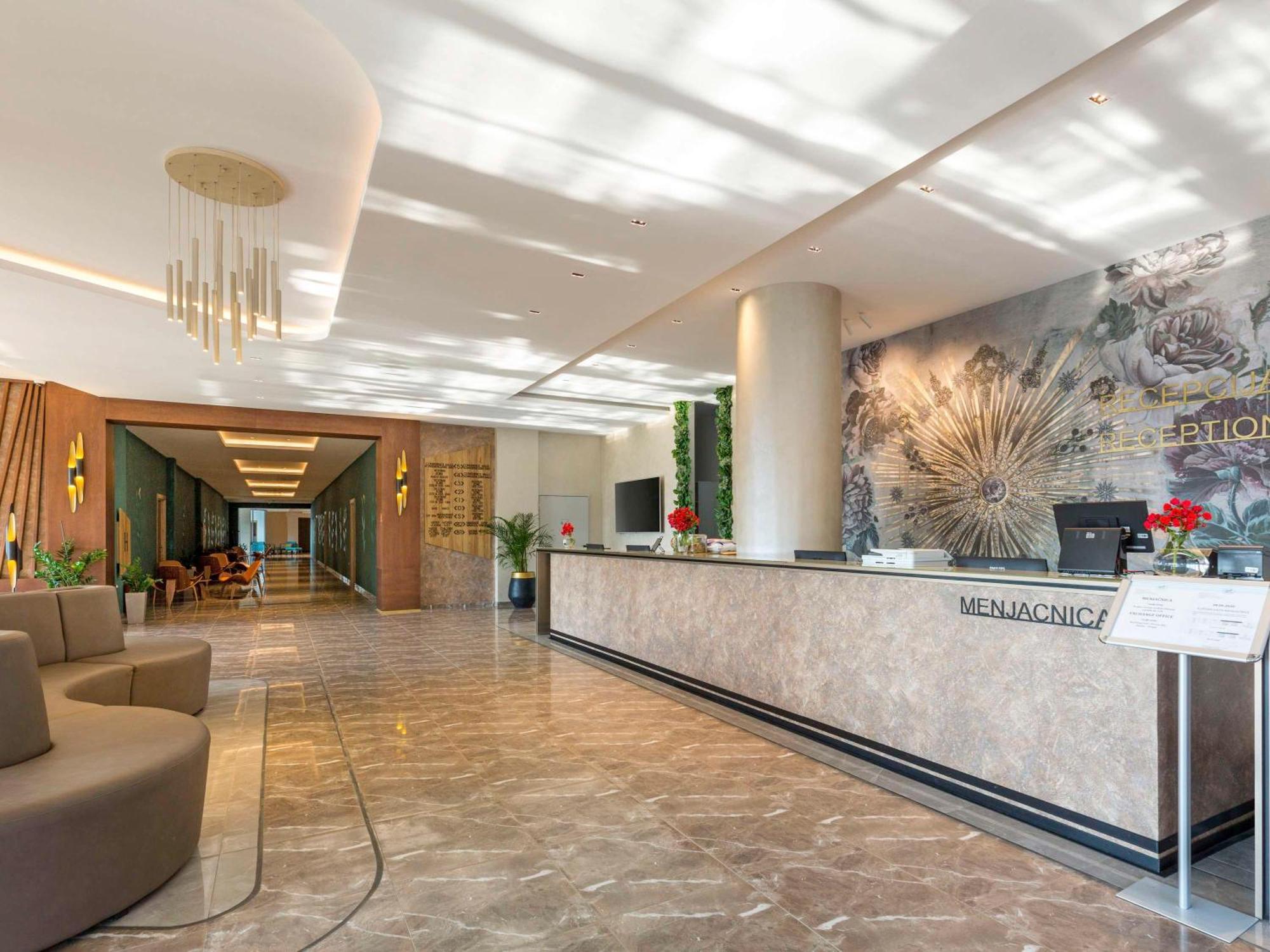 Movenpick Resort And Spa Fruske Terme Vrdnik Exterior photo
